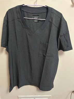 Cherokee Men's Short Sleeve V-Neck Scrub Top - Charcoal Gray